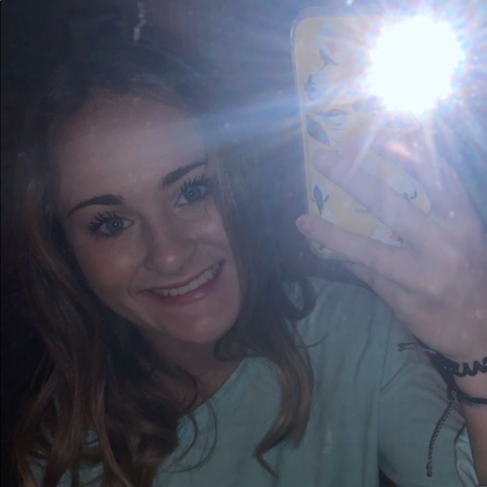 Meet your Posher, Paige